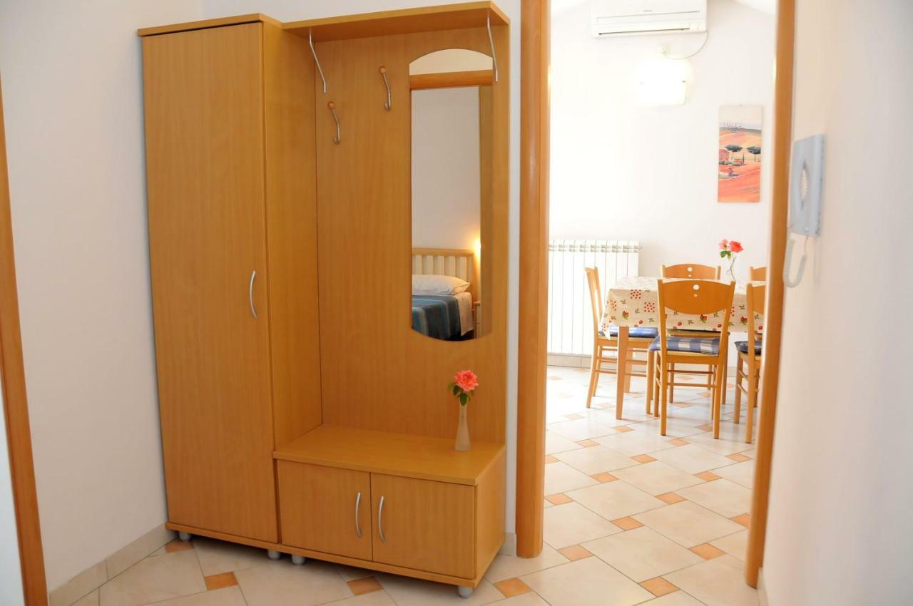 Apartments Toic เซรส ภายนอก รูปภาพ