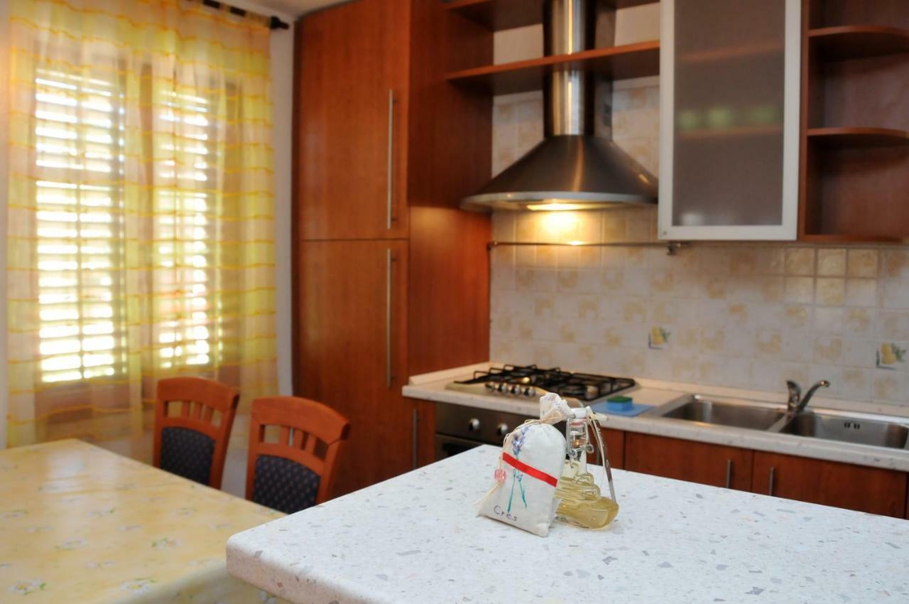 Apartments Toic เซรส ภายนอก รูปภาพ